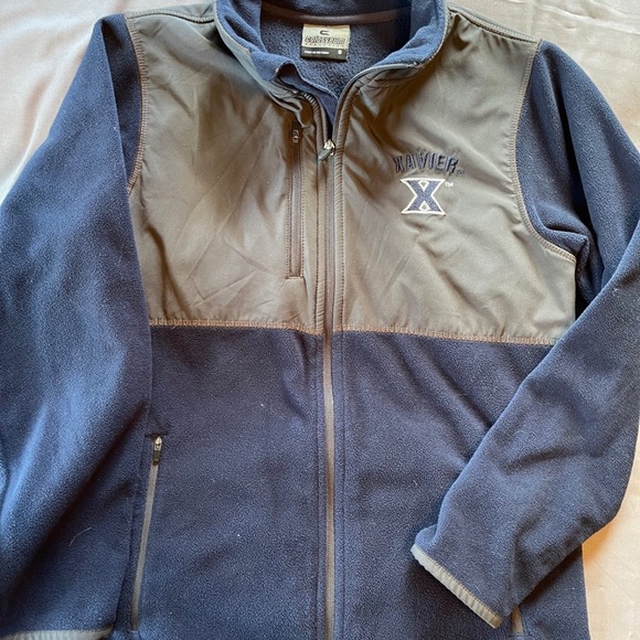 #273 Xavier Musketeers full zip up front fleece. Great condition!!! Represent!!! - Picture 6 of 12